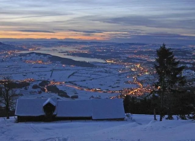 Schuetzenhaus Szálloda