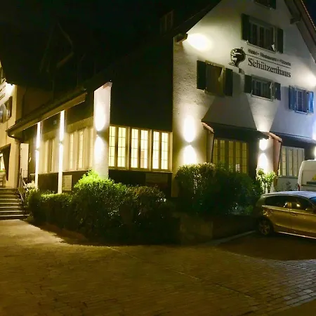 舒琛豪斯酒店 酒店 Uznach