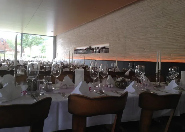 Schuetzenhaus Hotel 3*